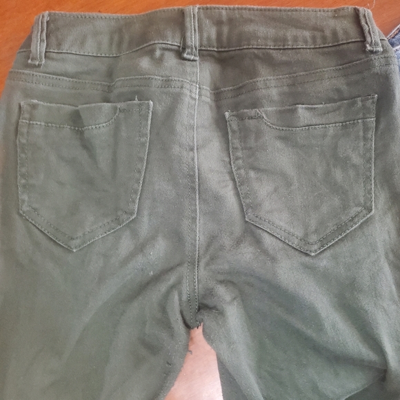 Ripped jeans - Picture 4 of 4